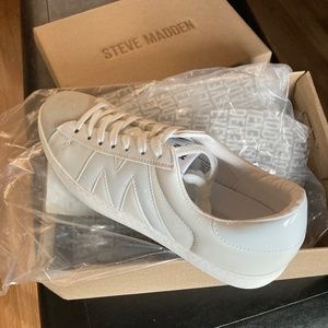 Steve Madden sneakers 10